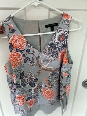 Banana Republic Gray Floral V-Neck Sleeveless top with Coral Accents